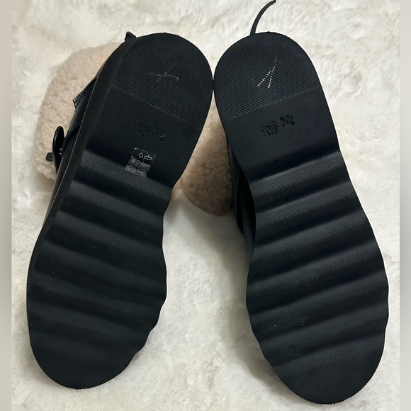 Coach Shearling Boots Urban Hiker Leather Turnlock Platform Sneaker size 7B - Picture 3 of 8